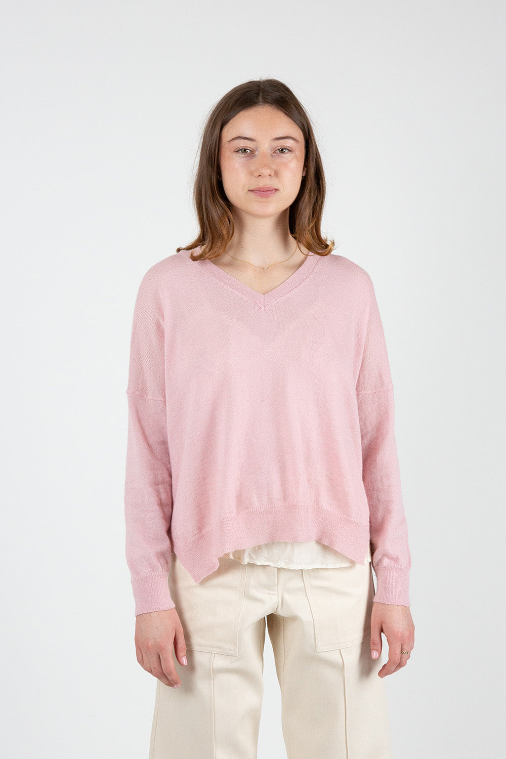 Anna Alpaca V Neck Pullover In Rose Quartz