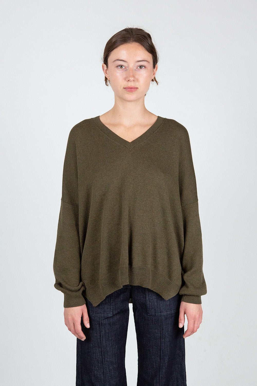 Anna Pima Cotton V Neck Pullover in Bracken