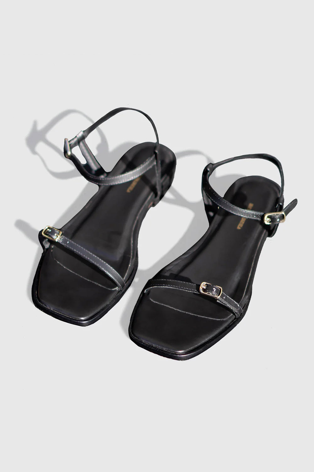 Beatrice Valenzuela Antigua Sandal In Black