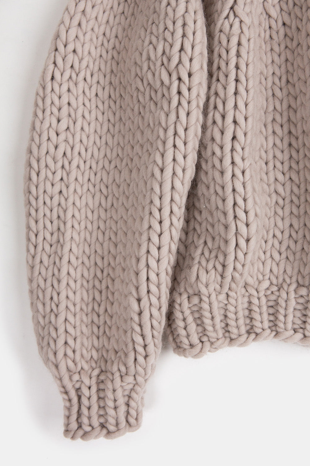 Merino Wool Crewneck Balloon Pullover In Dove