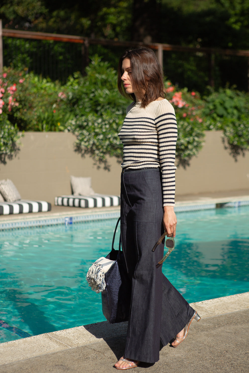 Bateau Pullover in Navy And Natural Stripe