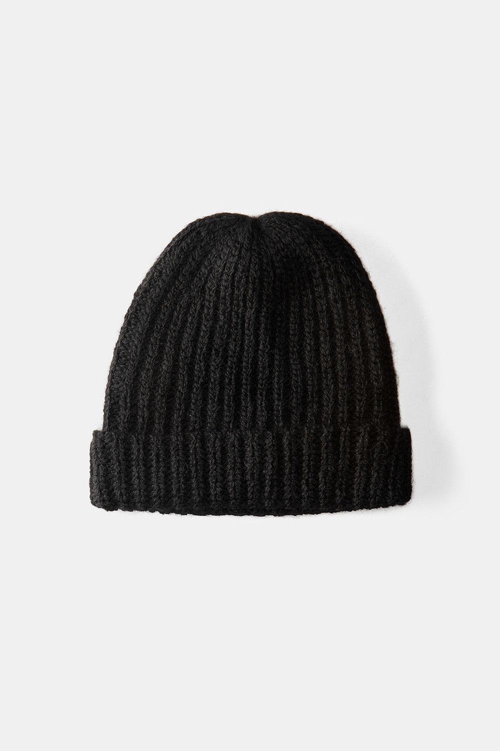 Alpaca Beanie in Black