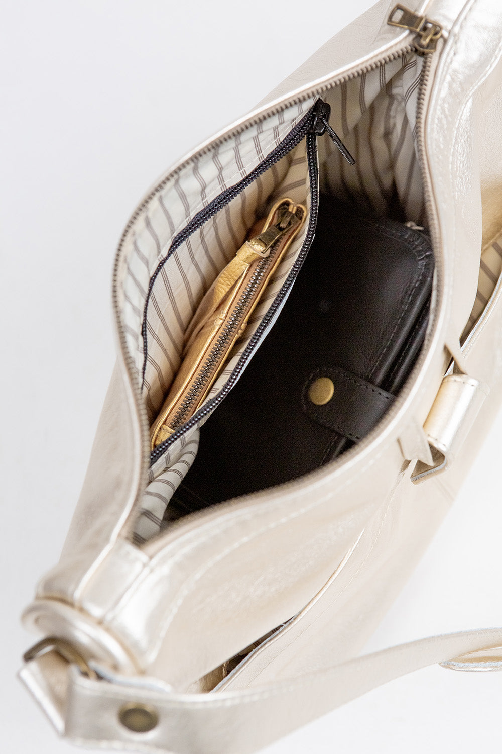 Twiggy Leather Shoulder Bag In Platinum